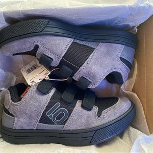 NIB: adidas five ten freerider kids VCS size 2.5